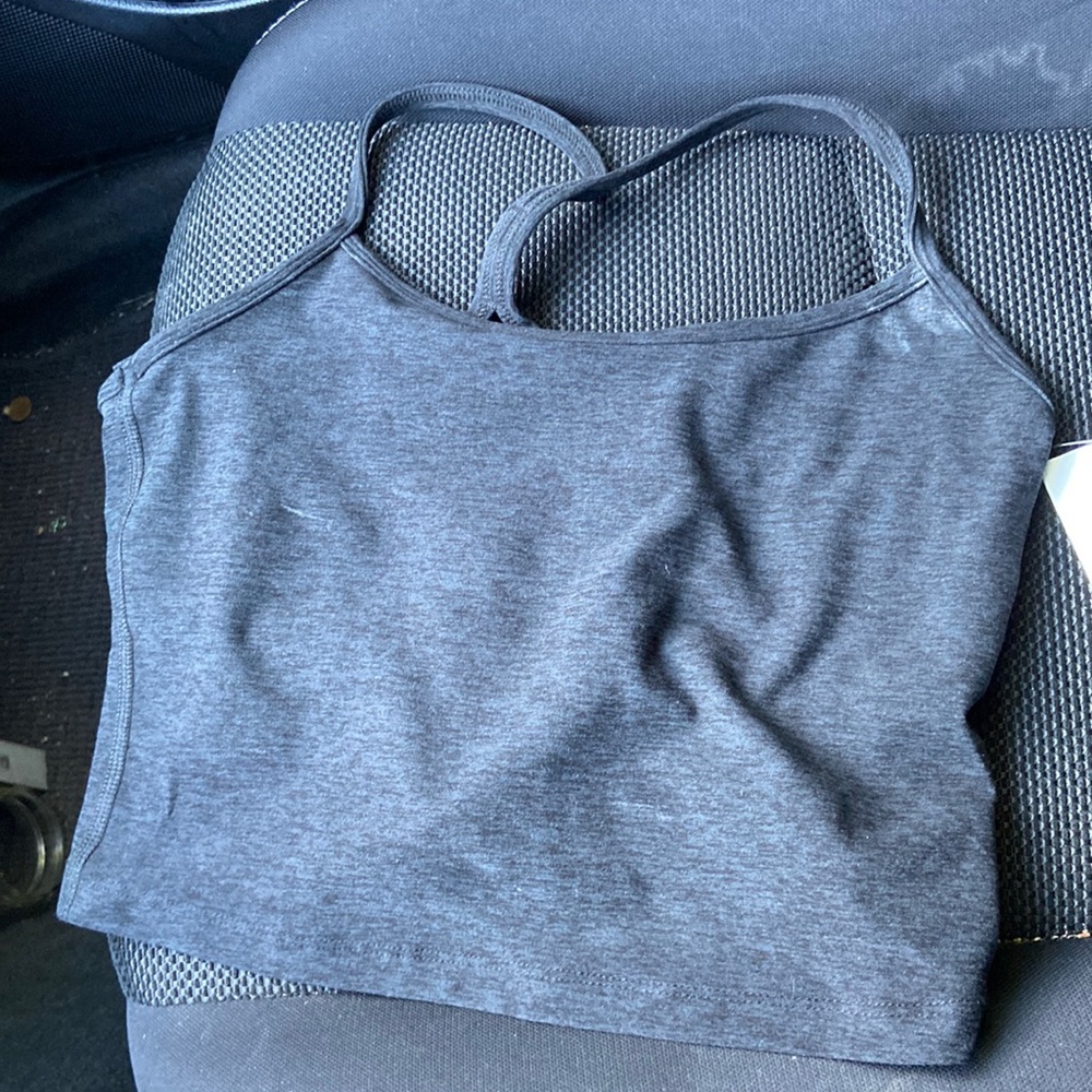 black yoga top size small